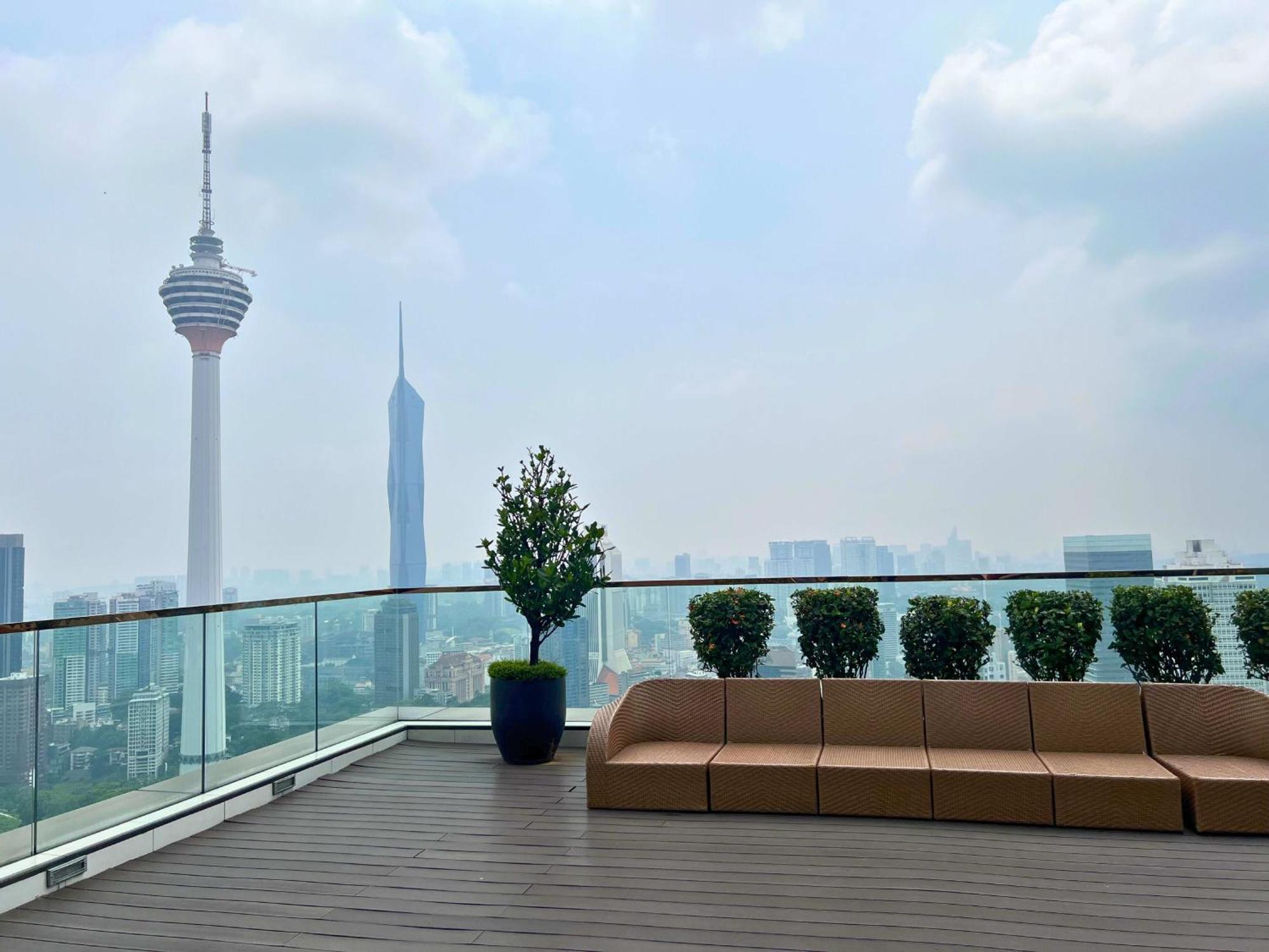 Luxe Suites At Platinum Klcc Kuala Lumpur Exteriör bild
