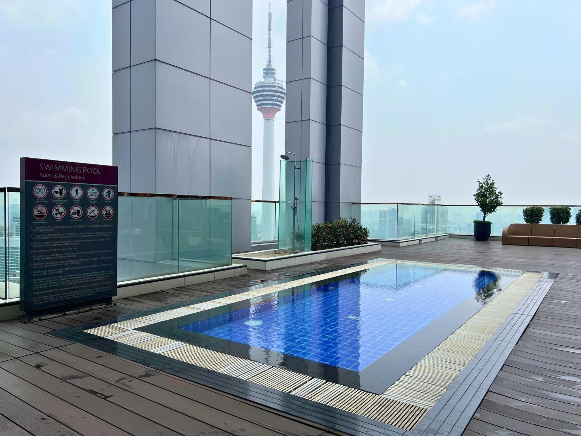 Luxe Suites At Platinum Klcc Kuala Lumpur Exteriör bild