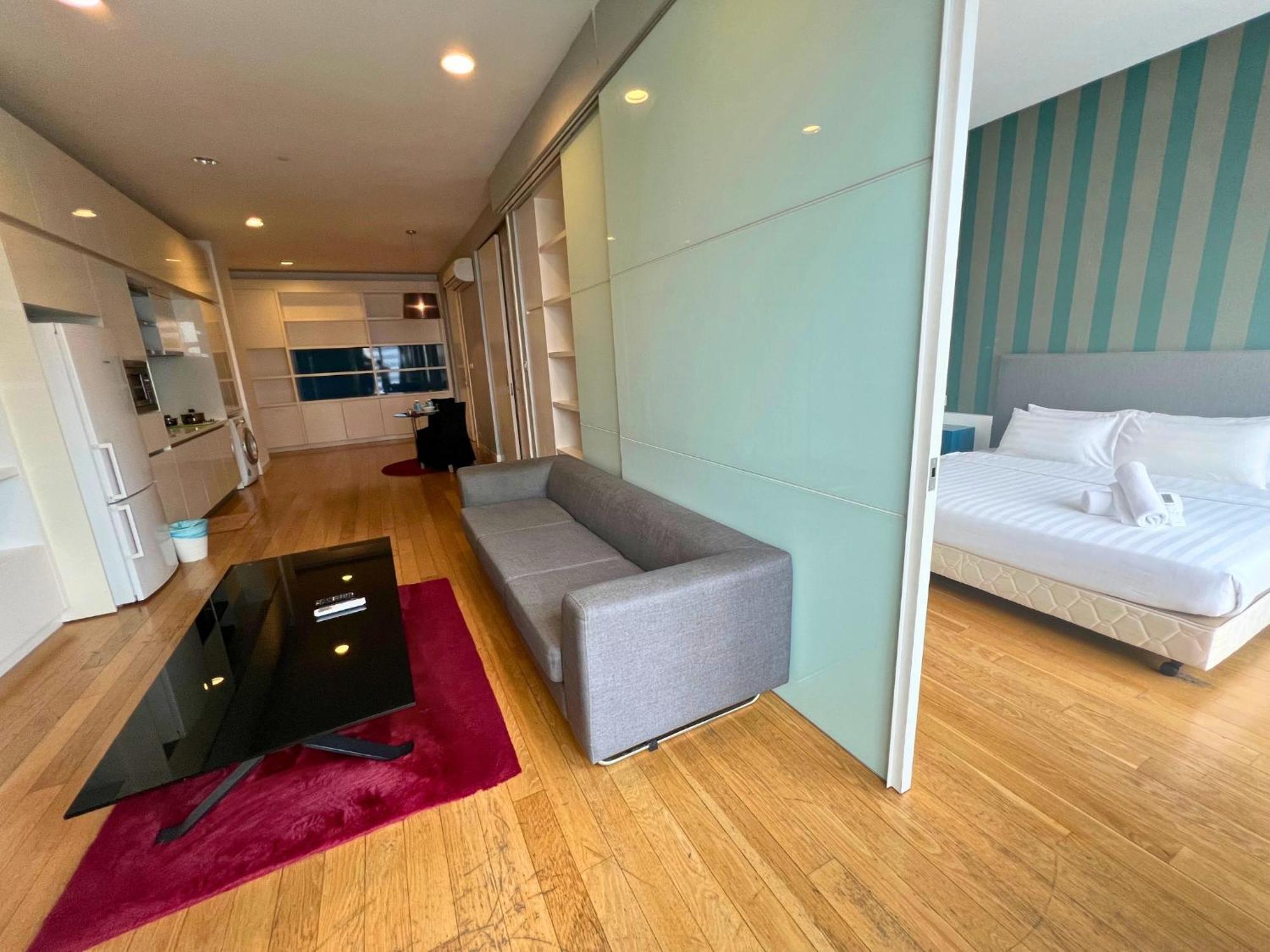 Luxe Suites At Platinum Klcc Kuala Lumpur Exteriör bild
